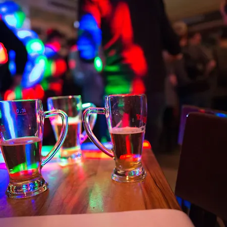 Bellevue-terminus - Urban Lifestyle 4* אנגלברג