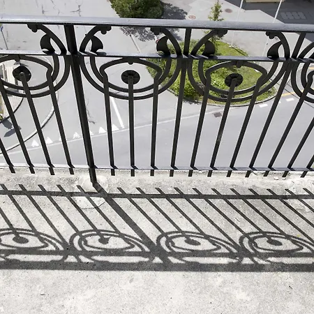 Bellevue-terminus - Urban Lifestyle