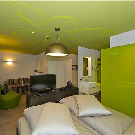 Bellevue-terminus - Urban Lifestyle 4*