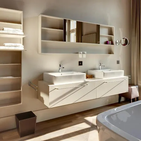 Bellevue-terminus - Urban Lifestyle 4*